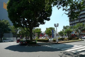 新所沢駅西口